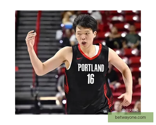 开拓者召回杨瀚森为中心 预计将出战奇才比赛